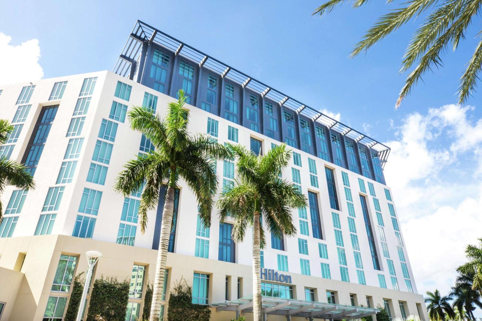 Hilton West Palm Beach Bagian luar foto